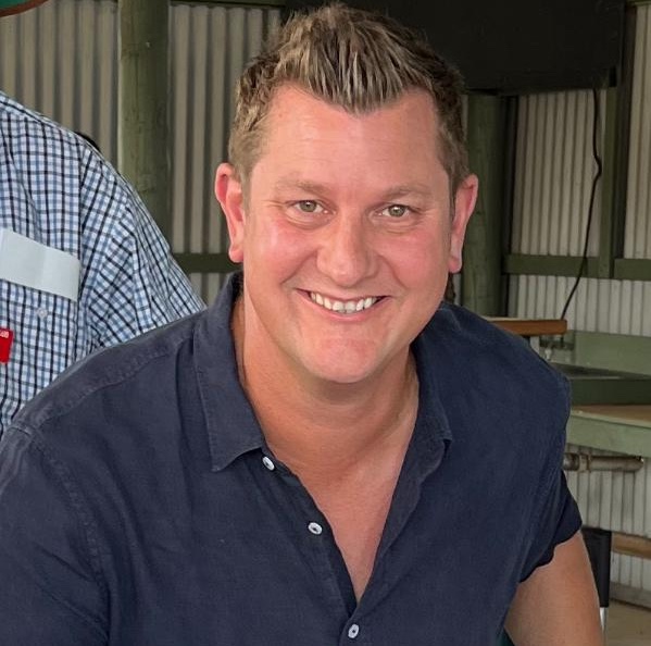 Ashley Plant Ezilend Broker