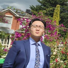 John Huynh Ezilend Broker